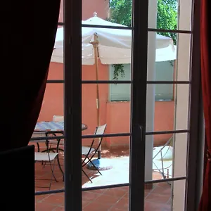 Avec Patio Et Garage Centre Et Plage Sanary-sur-Mer